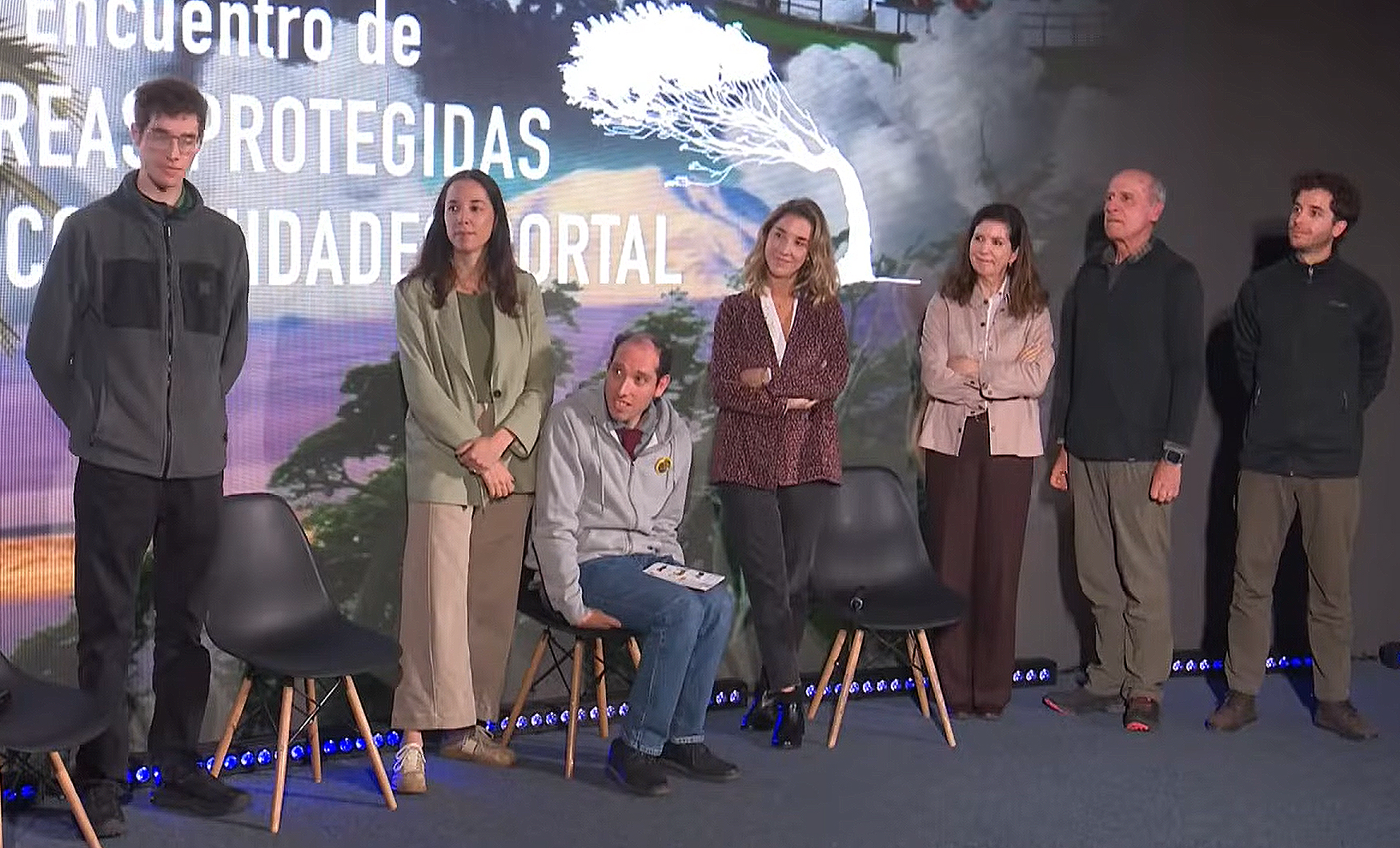 Familia que lleva 20 años recorrindo áreas protegidas de Chile recibe reconocimiento